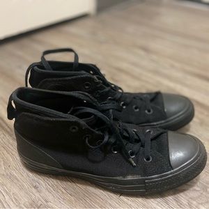 Mid-Top Black Coverse